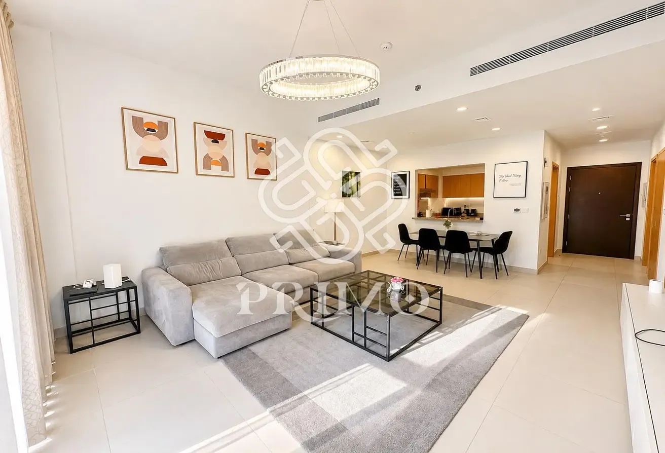 Modern 1BR | Furnished | Walk to Dubai Mall