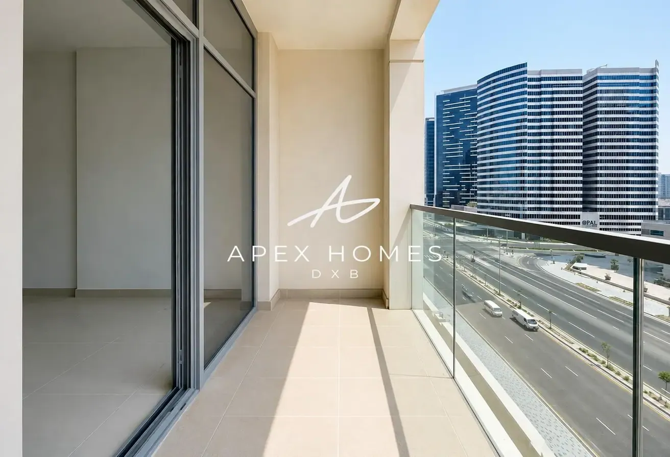 BIG LAYOUT | 1 BED | UNFURNISHED | VACANT
