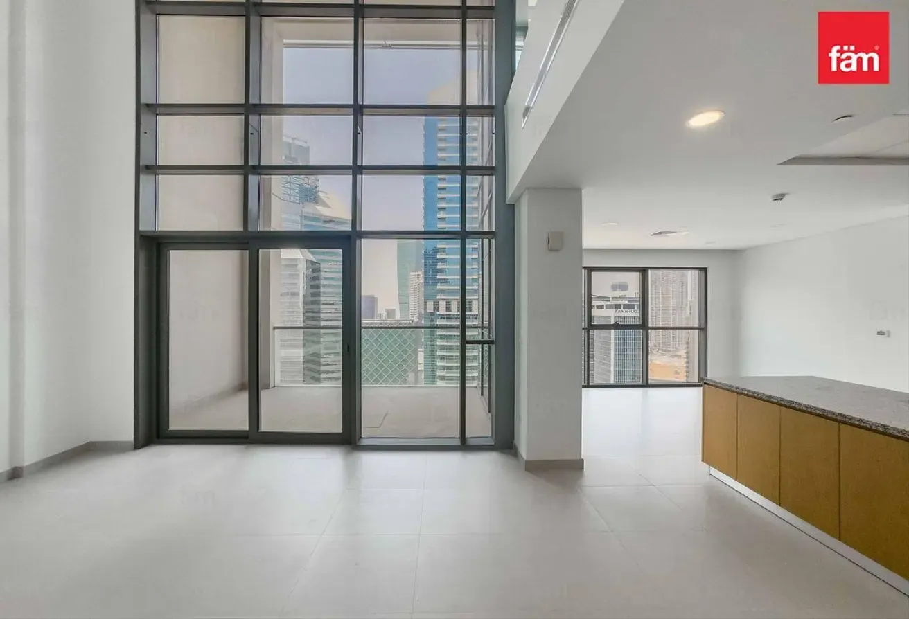 Your Downtown Home | Duplex | Mins to Dubai Mall