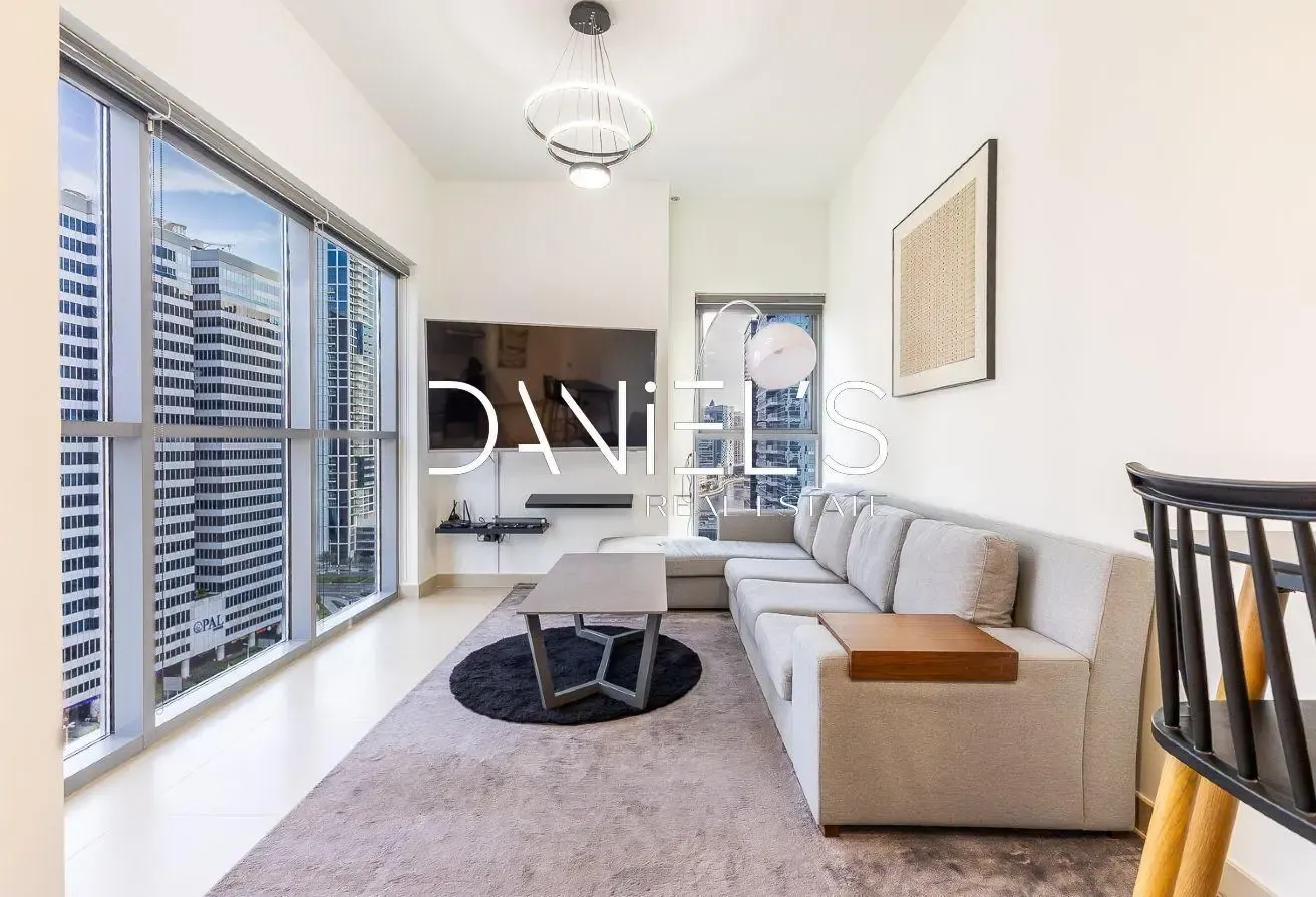 Fully Furnished | Mid Floor | Ready to Move
