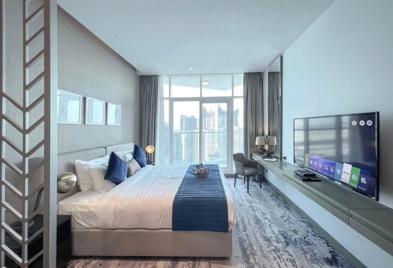 Deluxe Studio | Canal Views | ALL BILLS INCLUDED