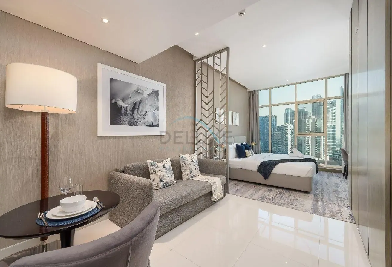 Canal View | Minutes away from Burj Khalifa