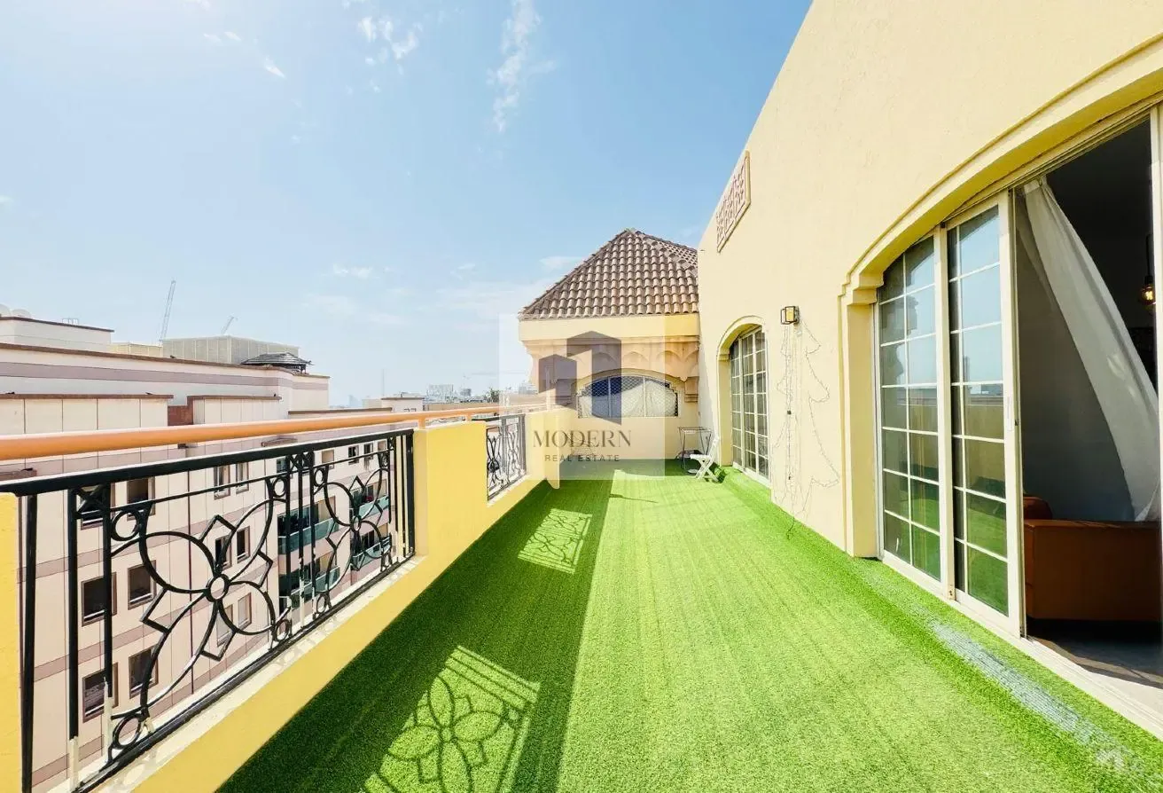Fully Furnished 1BR with Terrace | Near Metro