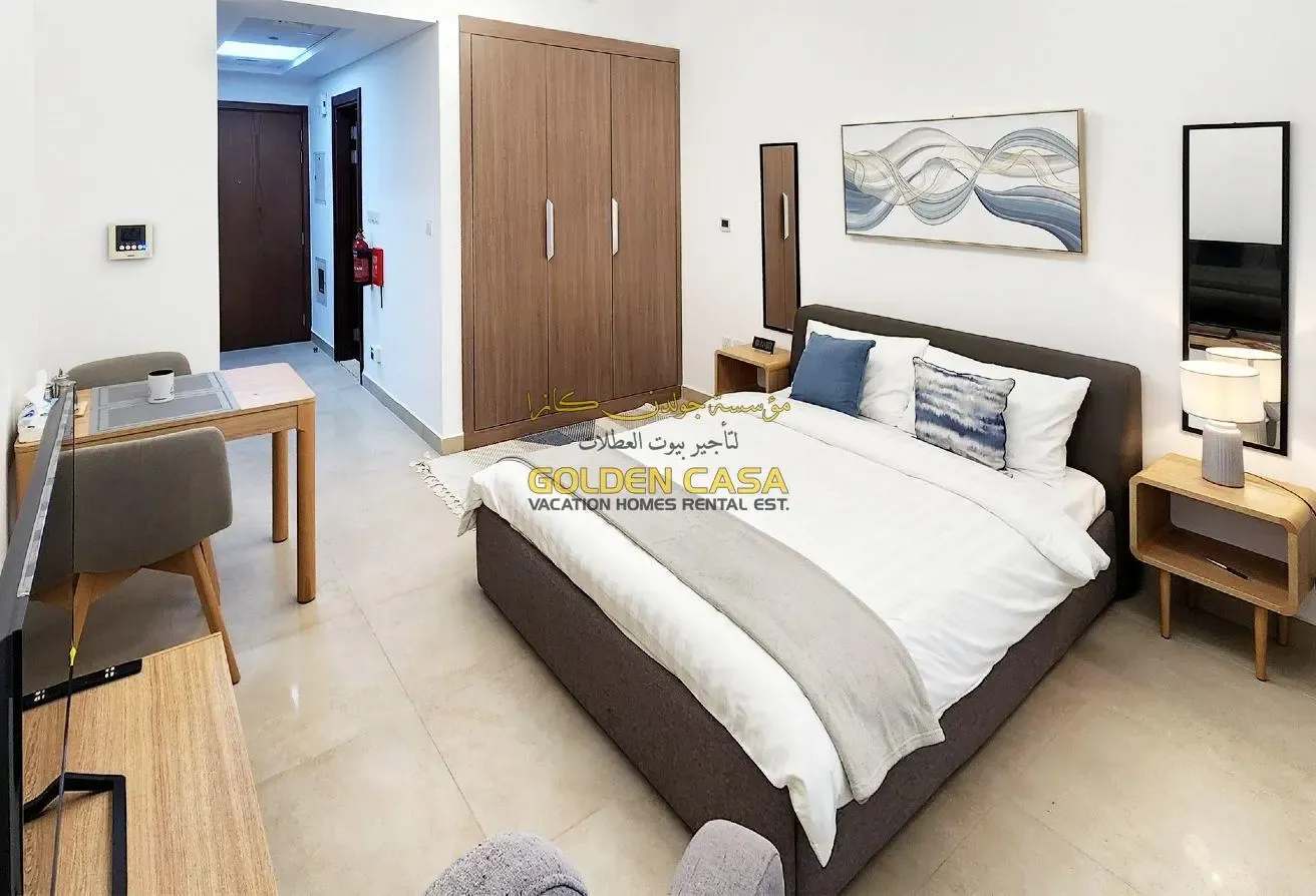 Shaista Azizi | Stylish | Furnished | Near Metro