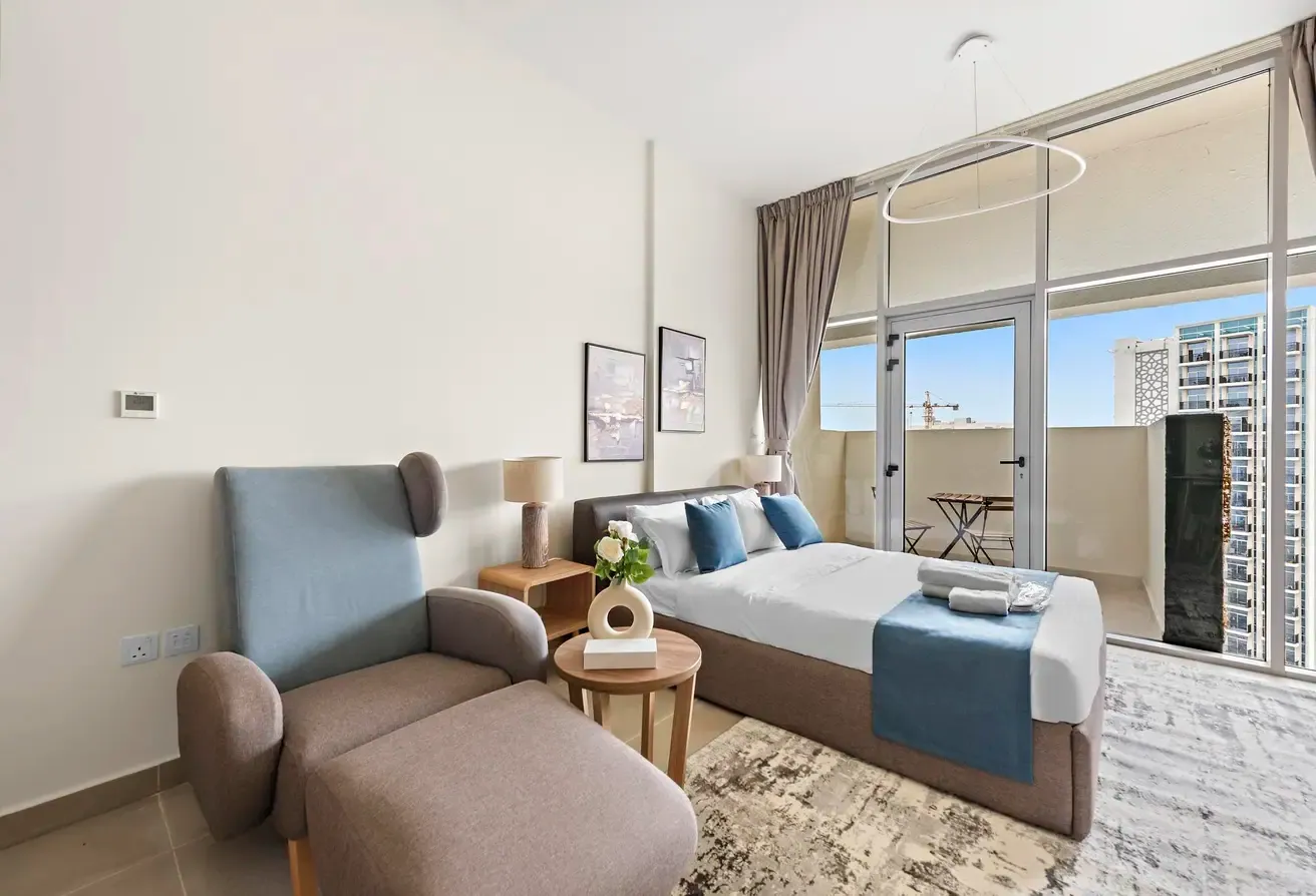 Near Metro | Flexible Cancellation Terms | Cozy