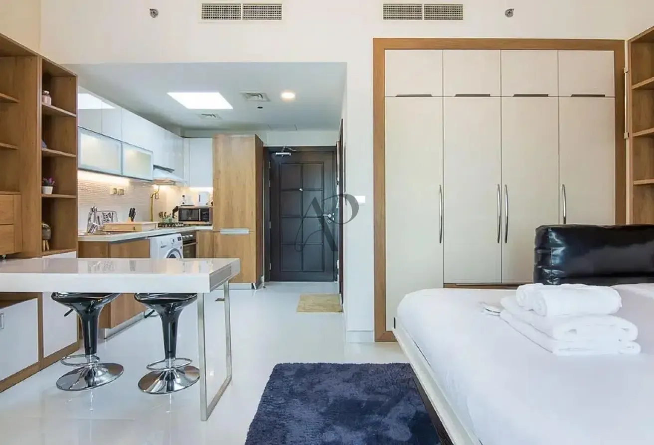 Stylish Studio in Glamz | Near Metro