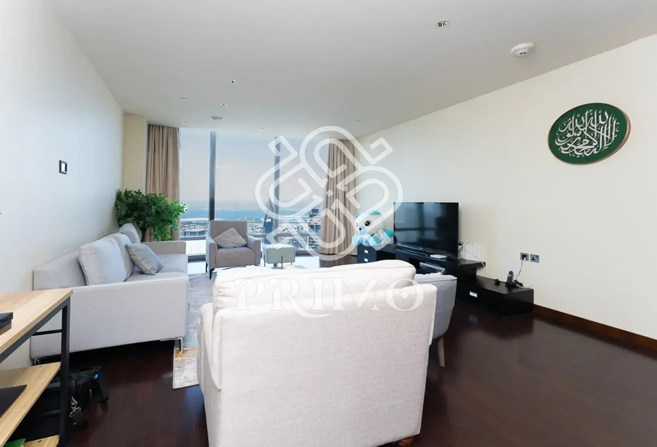 High Floor | Spacious Apartment | Opera View