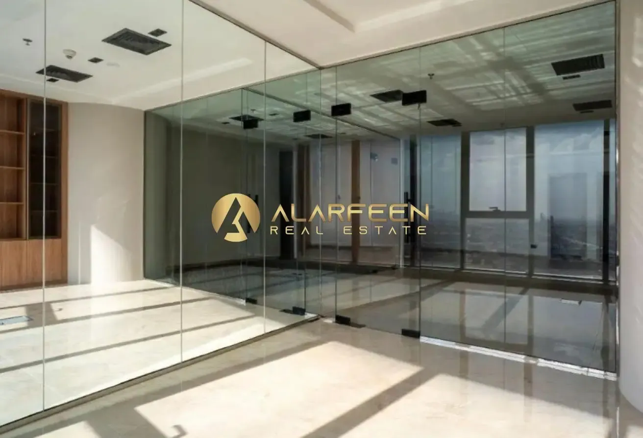 Canal & Downtown View Office | Fitted Glass