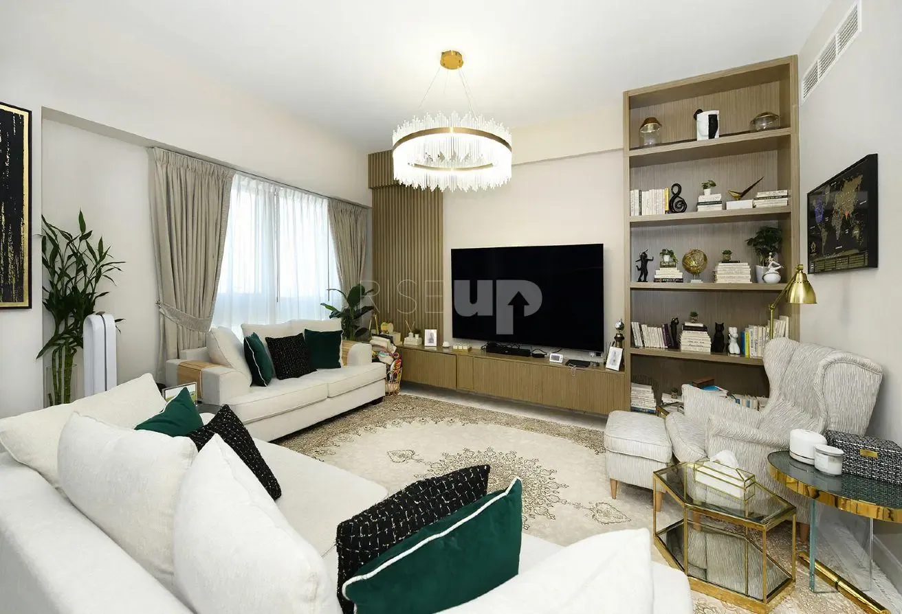 High Floor | Upgraded | Designed Furnished