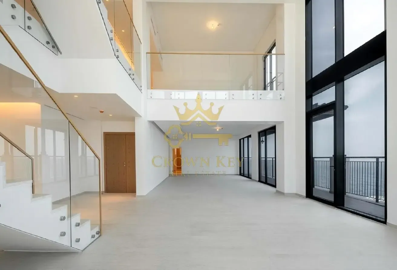 Le Ciel Triplex Penthouse | Private Rooftop