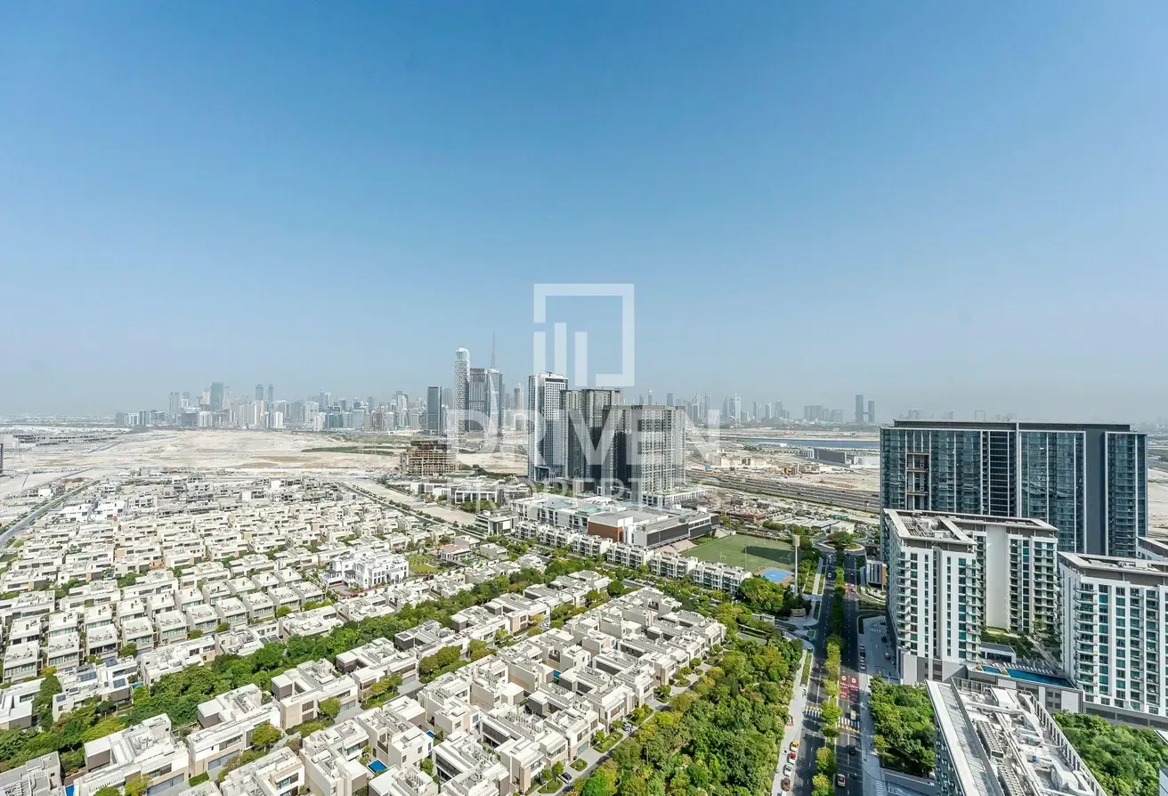 Fully Furnished Unit | High Floor | Vacant