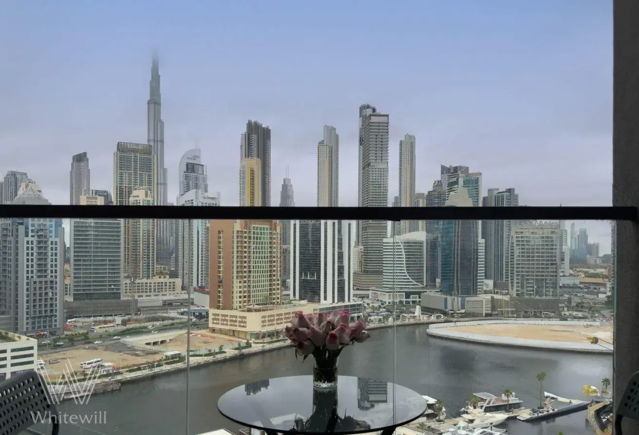 Burj Khalifa and Canal View|Fully Furnished|Vacant