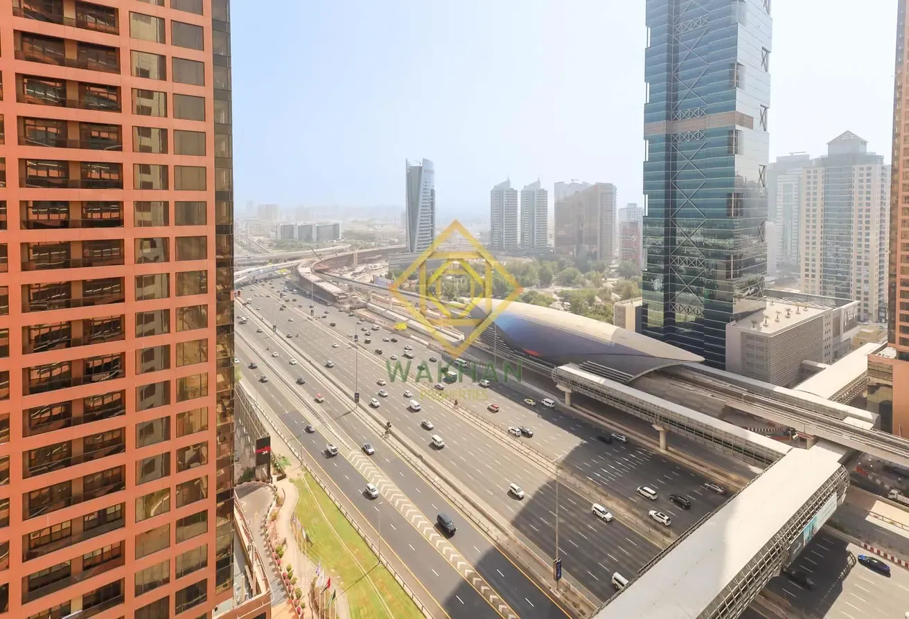 Sheikh Zayed View | Next to Metro | Multiple Options