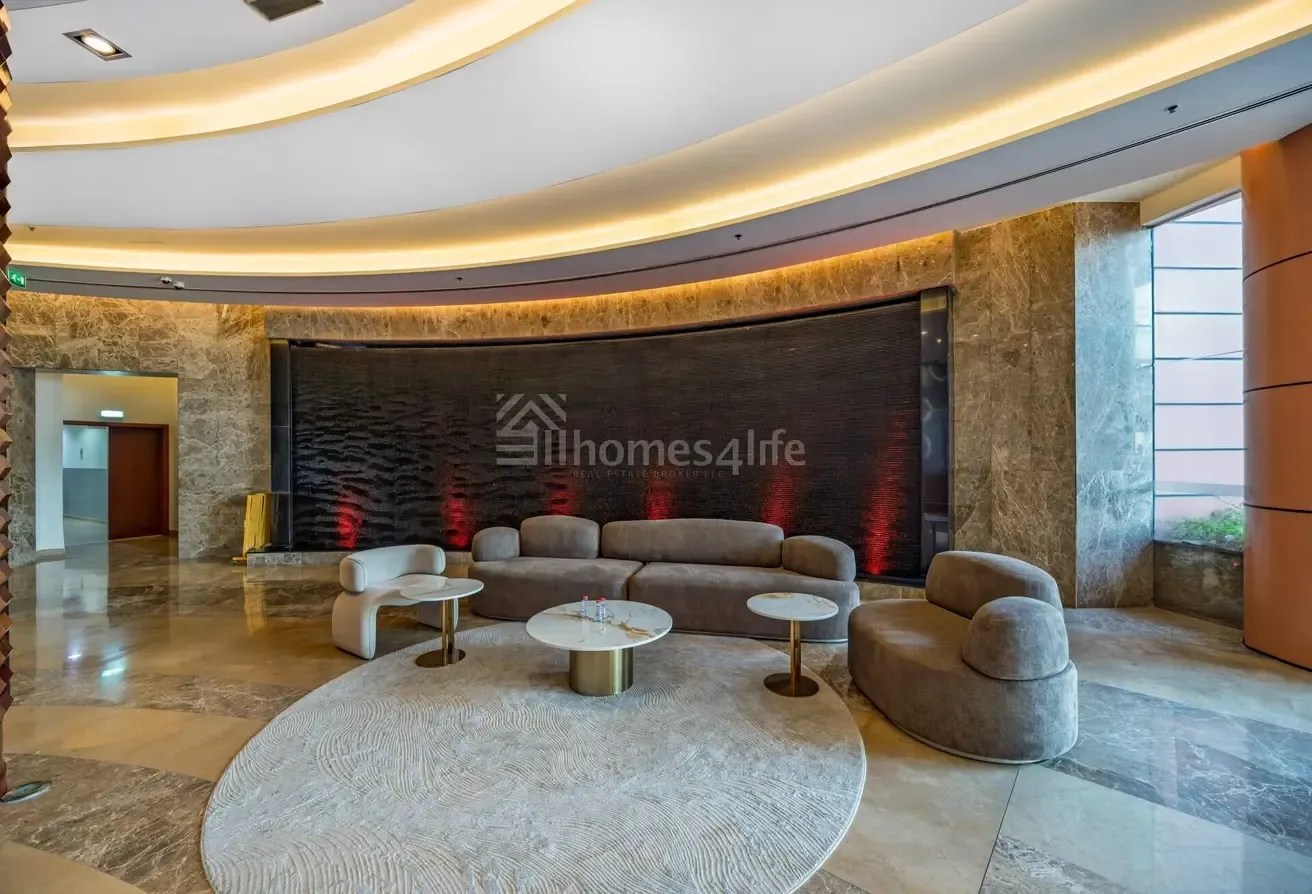 Prime Location | Sea view | Metro Access