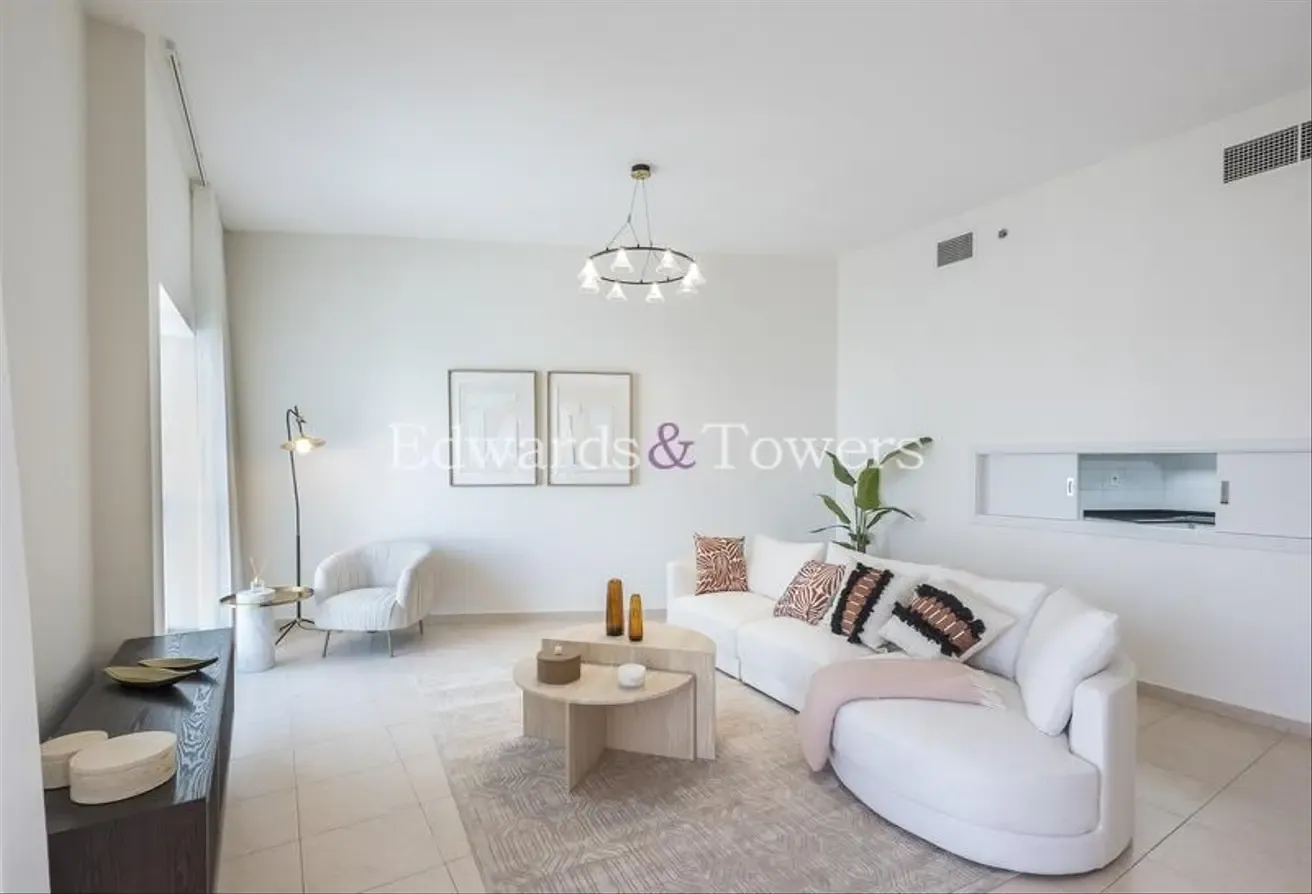 2 Bed | Large Layout | Prime Location | High Floor