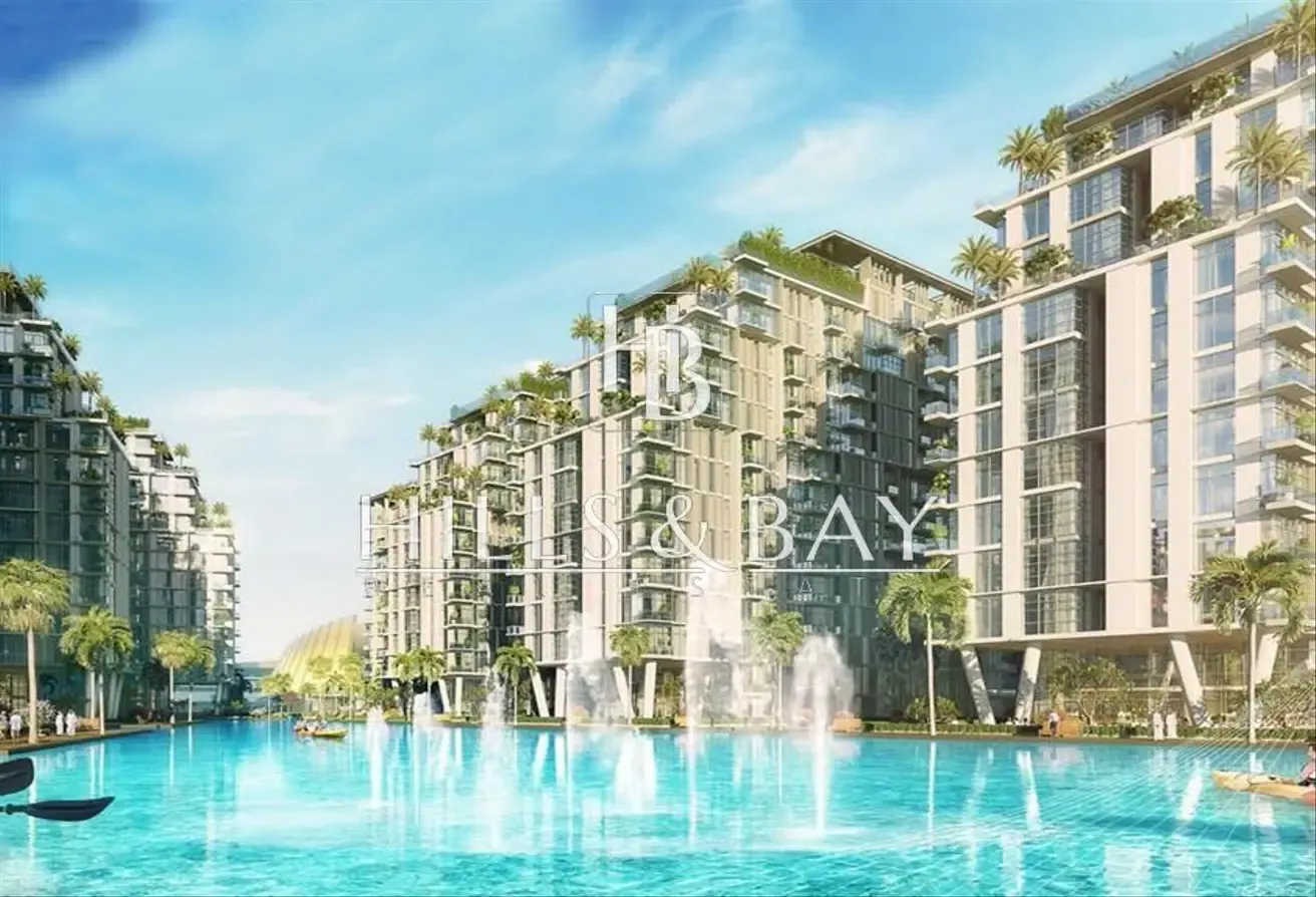 Modern Studio | Prime Waterfront Living