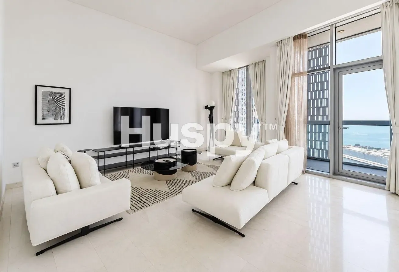 Penthouse | Full Marina and Sea View | Vacant