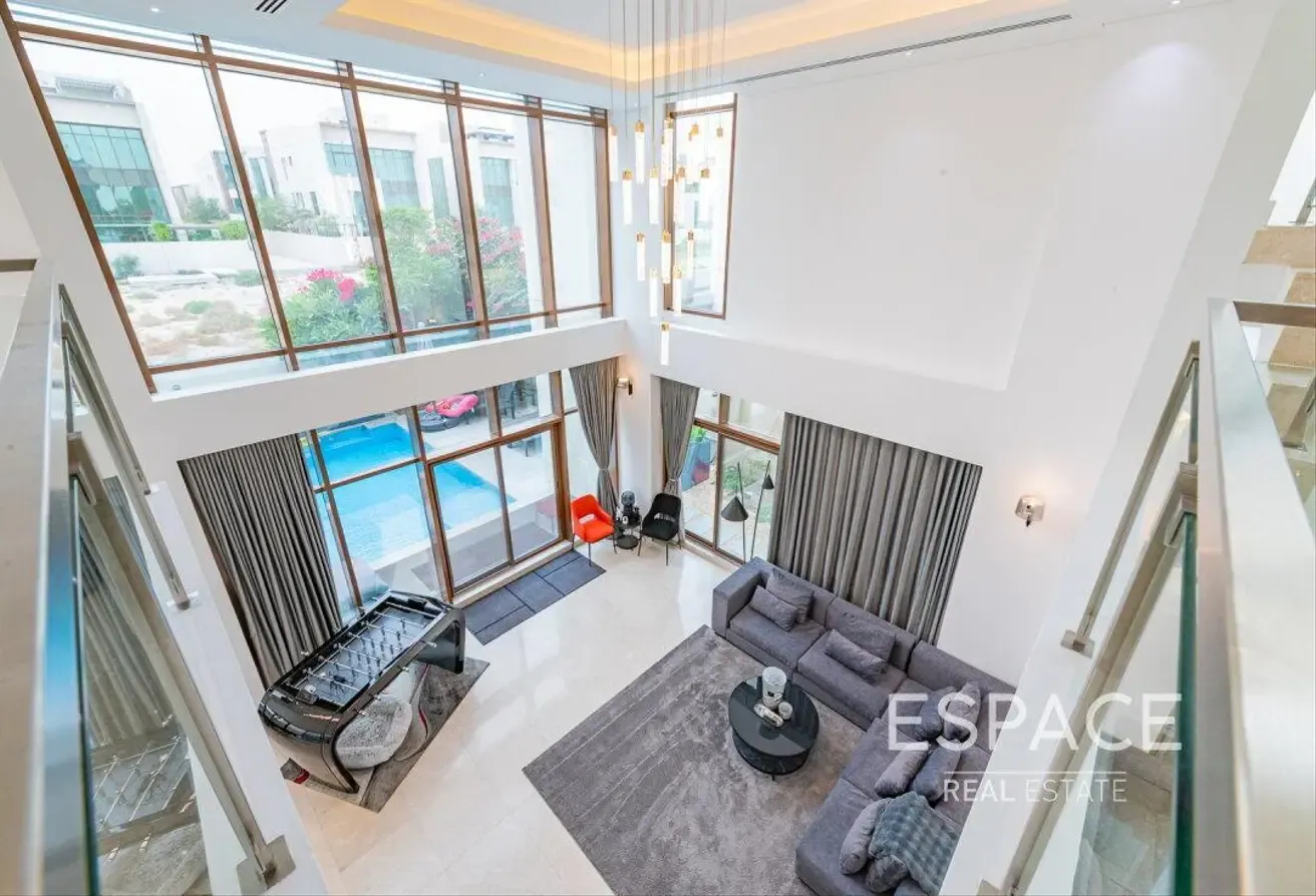 Single Row | Fully Vastu | Swimming Pool