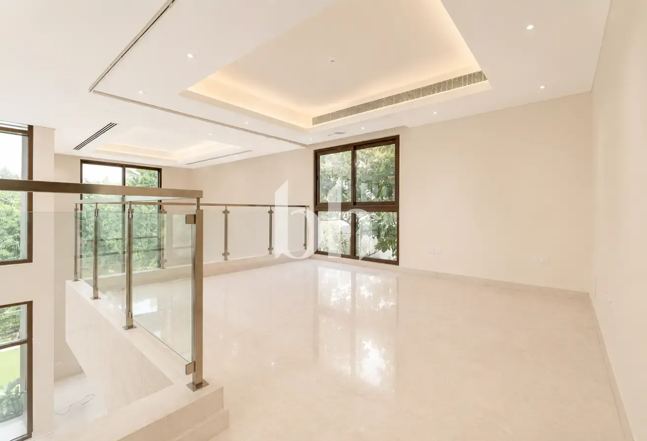 Family Home | Private Lift | Spacious Interiors