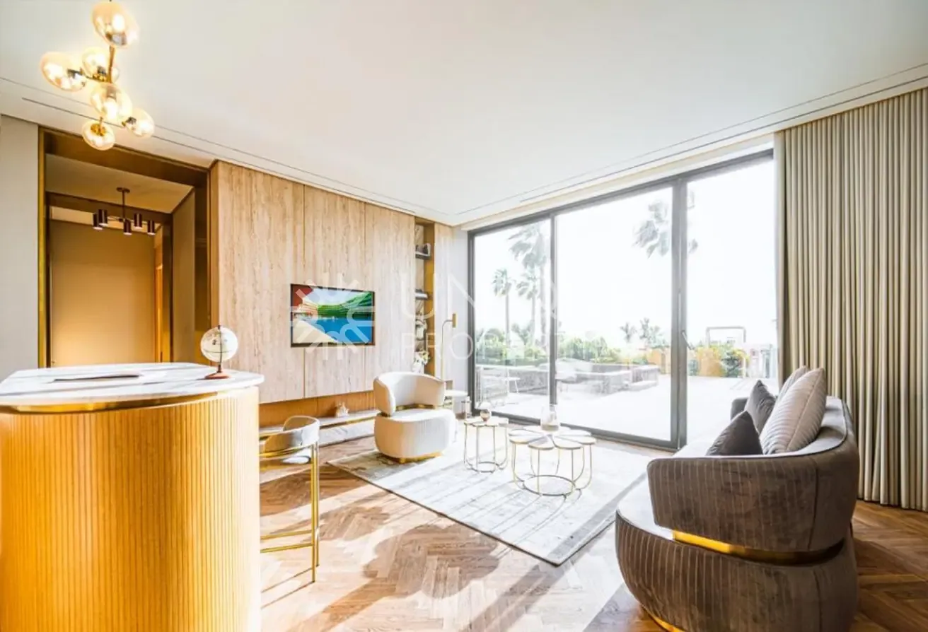 Sea View / Serviced Unit / Net ROI: 108K