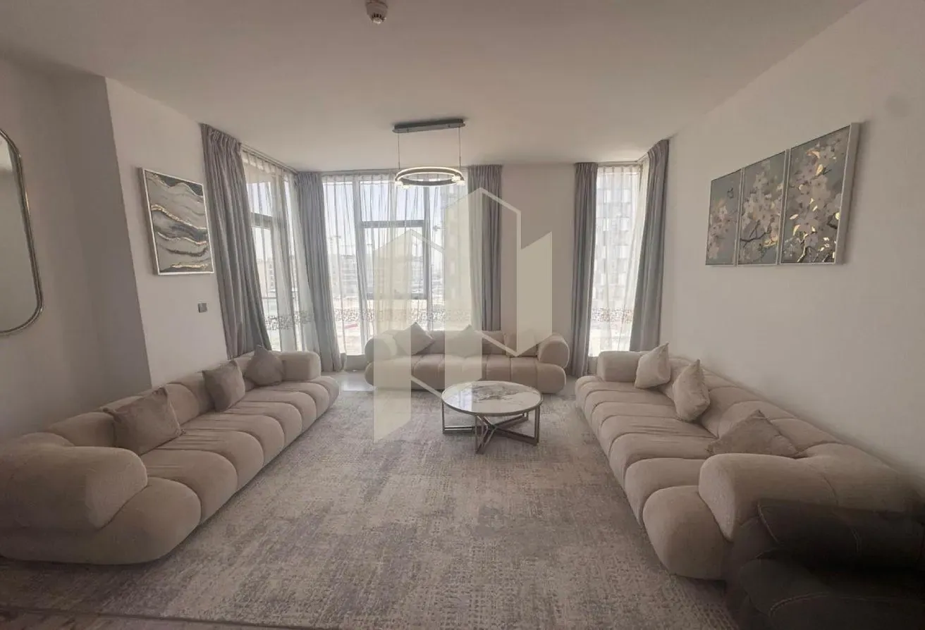 Furnished 2BR | Spacious Layout | Community View