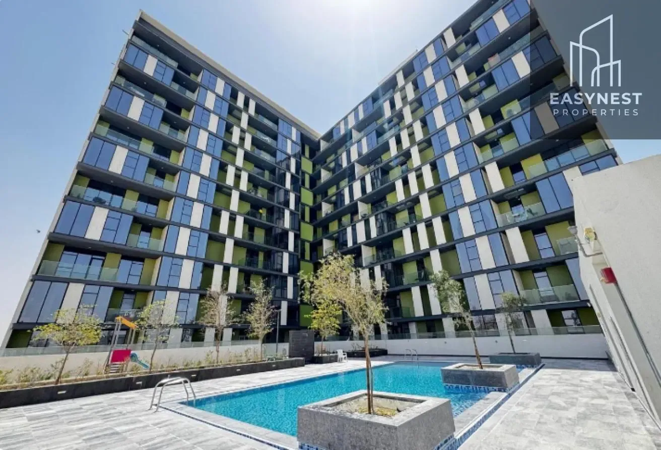 Bright & Spacious | Fully Furnished | Mall View