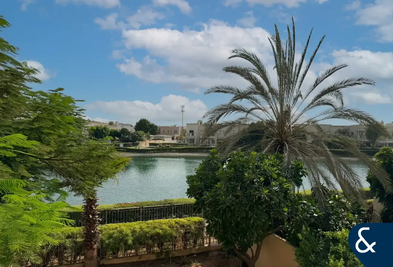 SPRINGS 2 | FULL LAKE VIEW 2M | RARE LOCATION