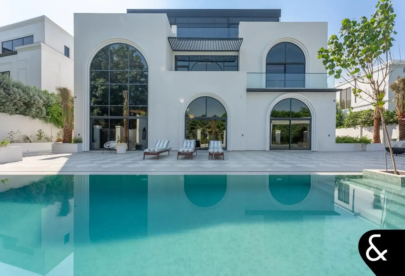 6 Beds | Infinity Pool | Basement Cinema