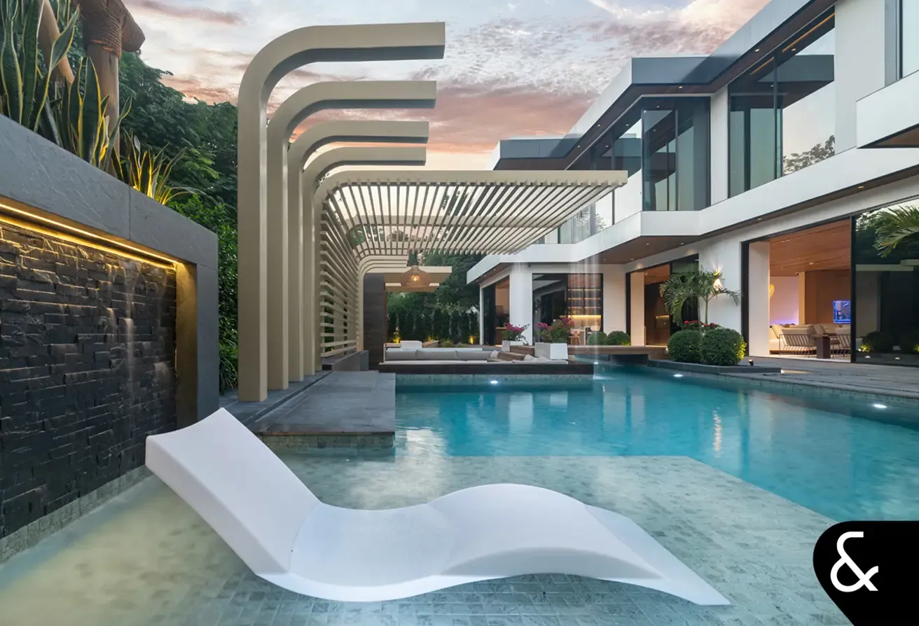 Fully Upgraded | Six Bedrooms | Furnished