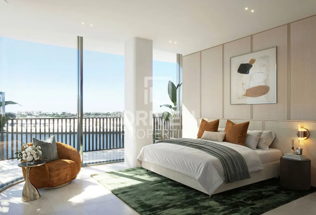 Full Canal View | Corner Unit plus Maids Room