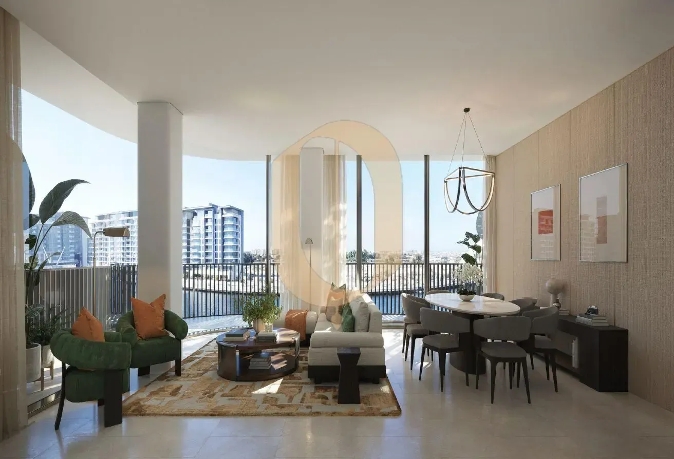 High-End Waterfront Living|Rare Low-Rise Community