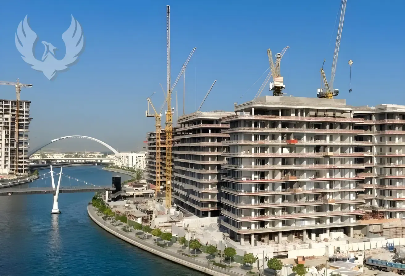 Direct Canal View | Expansive Layout | Apr-27