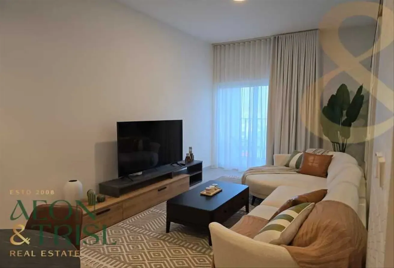 2 Bedroom | Good Layout | Well Maintained