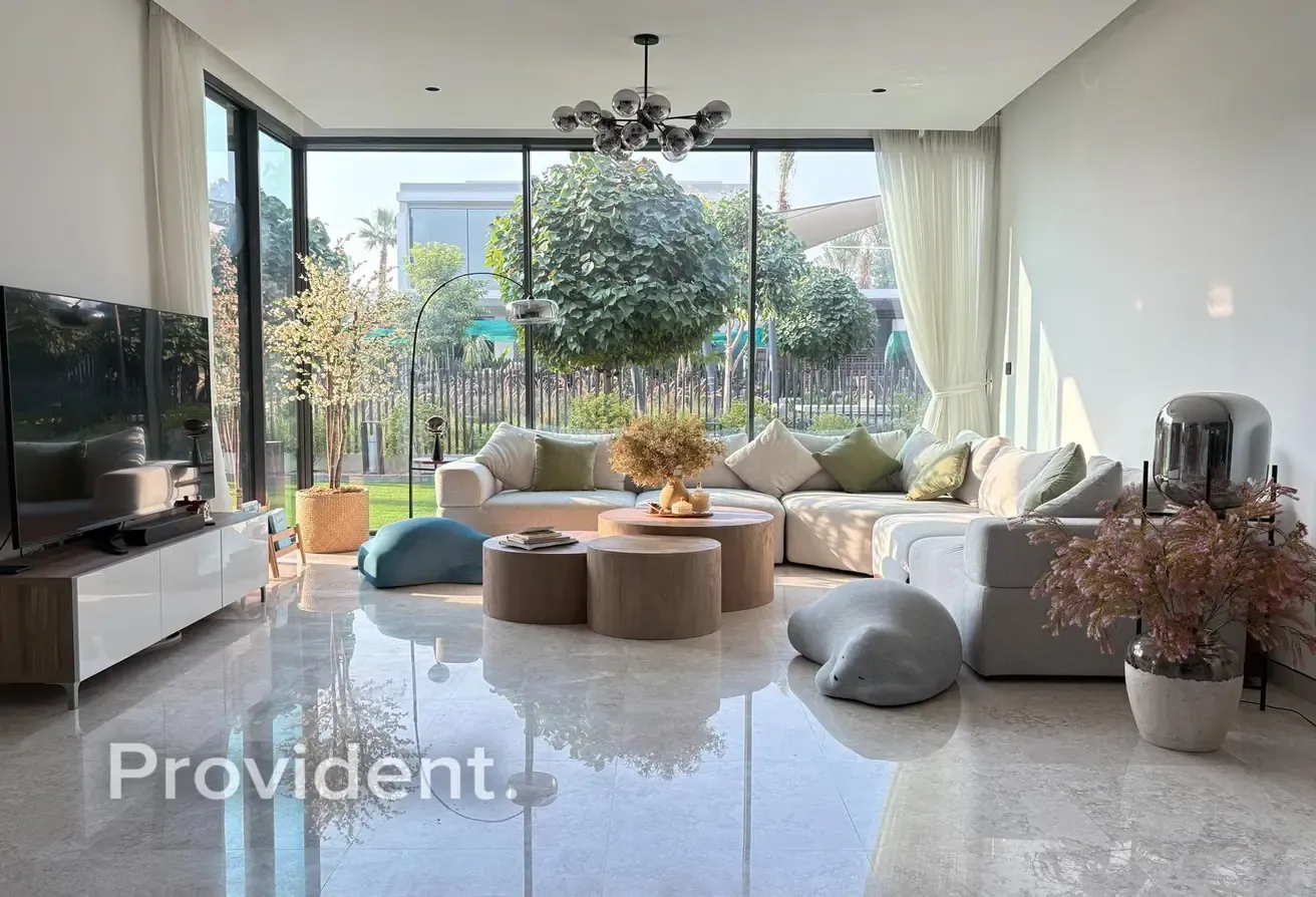 5 Bed Villa with Standalone Garden Suite | VOT