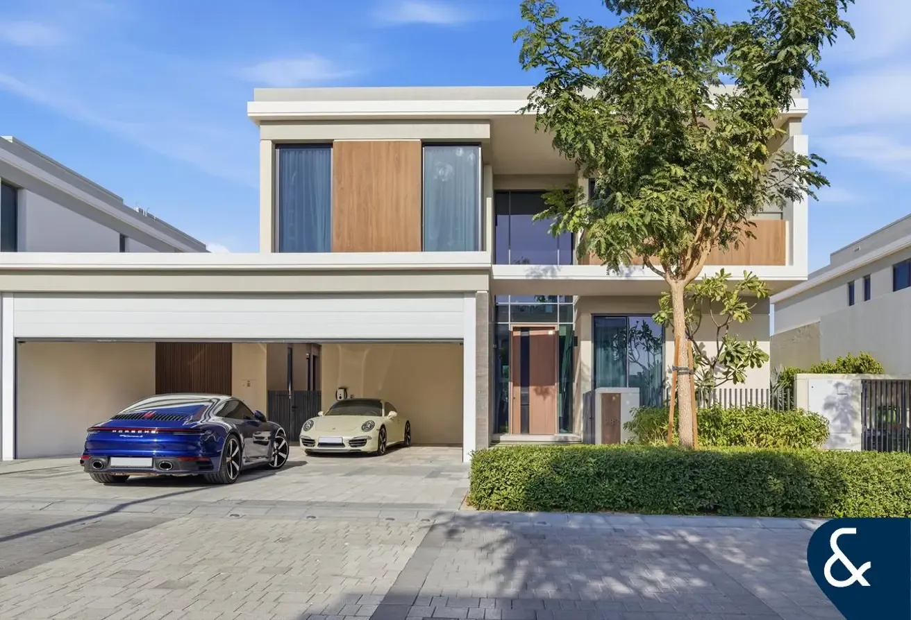 Five Bedroom Signature | Upgraded | Turn Key