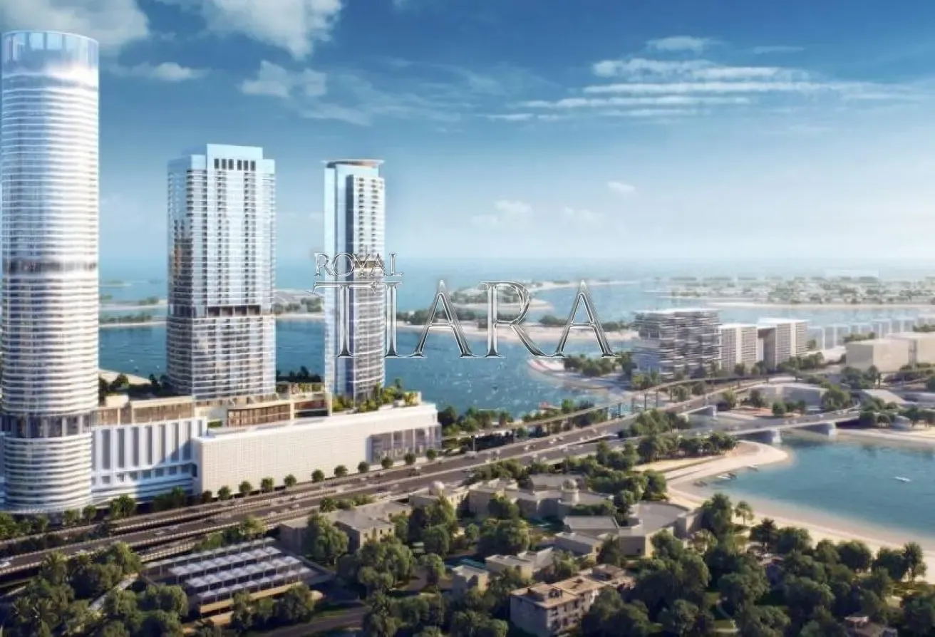 Luxury 1BR | Panoramic Beachfront & Skyline Views