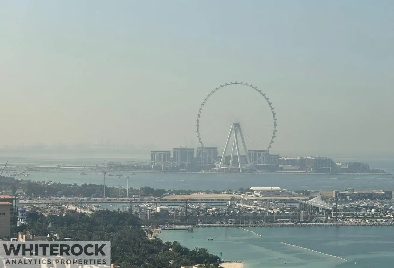 Motivated seller/Tower specialist /Beachfront