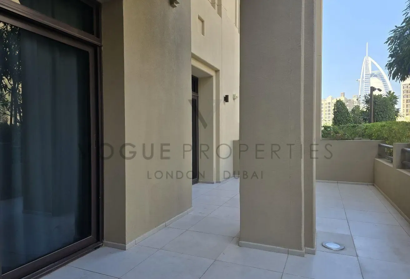 Luxurious 1 Bed -Burj Al Arab View- Large Terrace