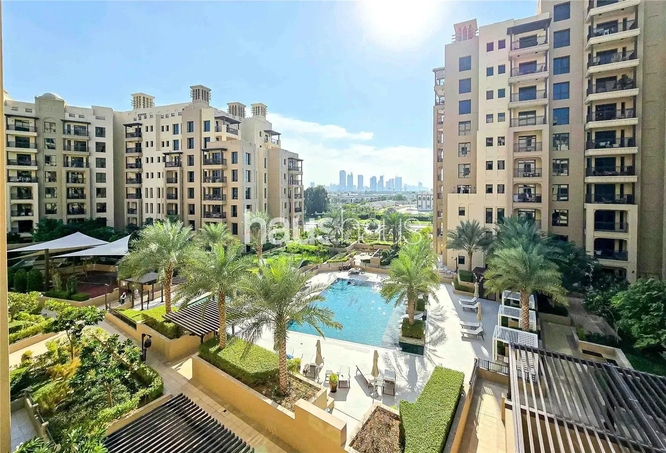 Pool View | Luxury 2-Bed | Vacant