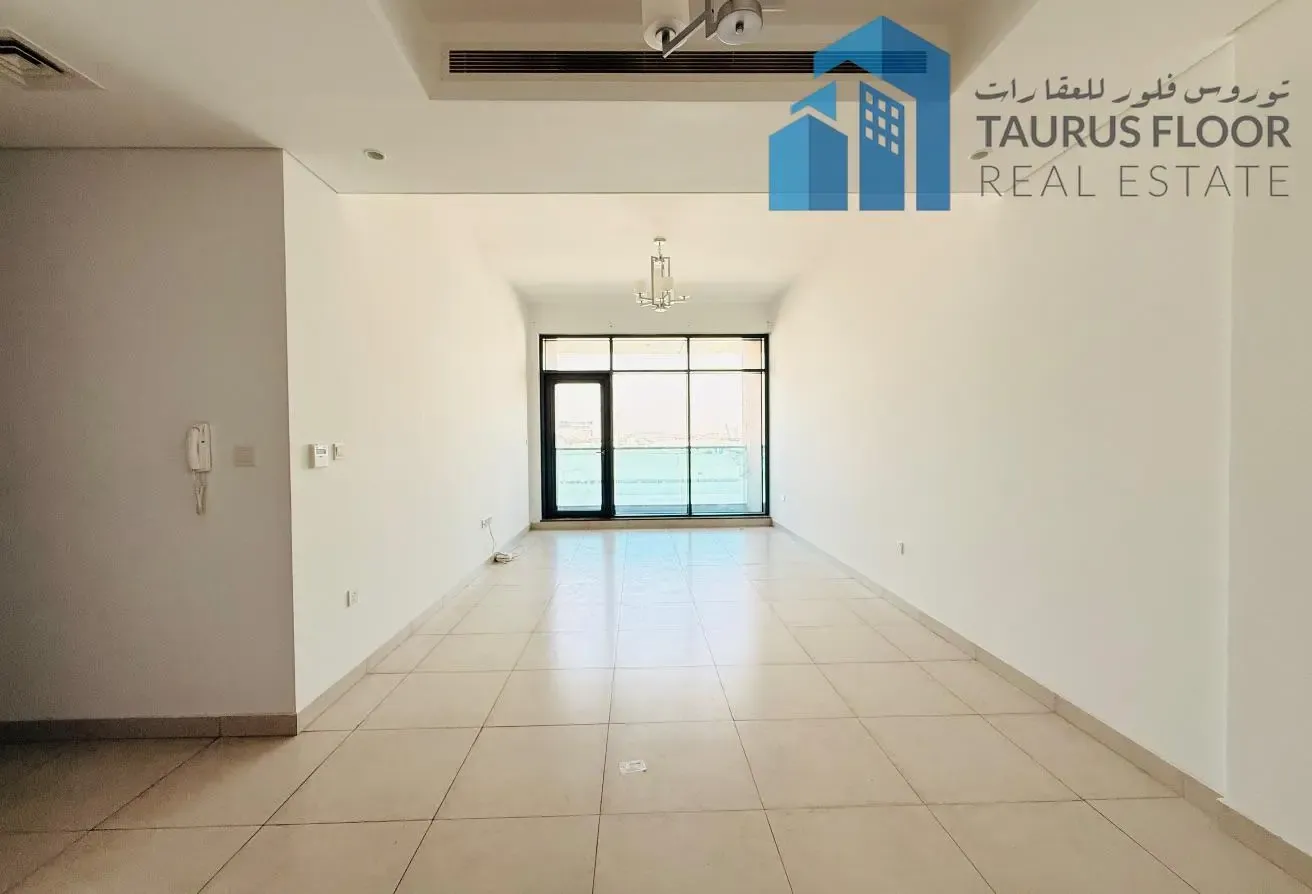 Modern 2BR | Terminal 3 | Close to park & Metro