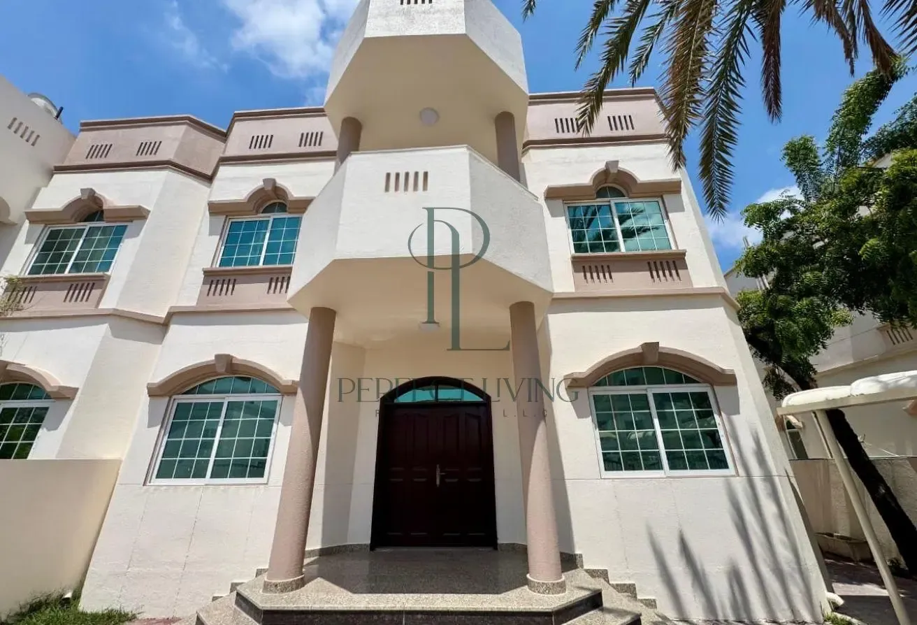 Family Living | Elegant Villa | Quiet Community