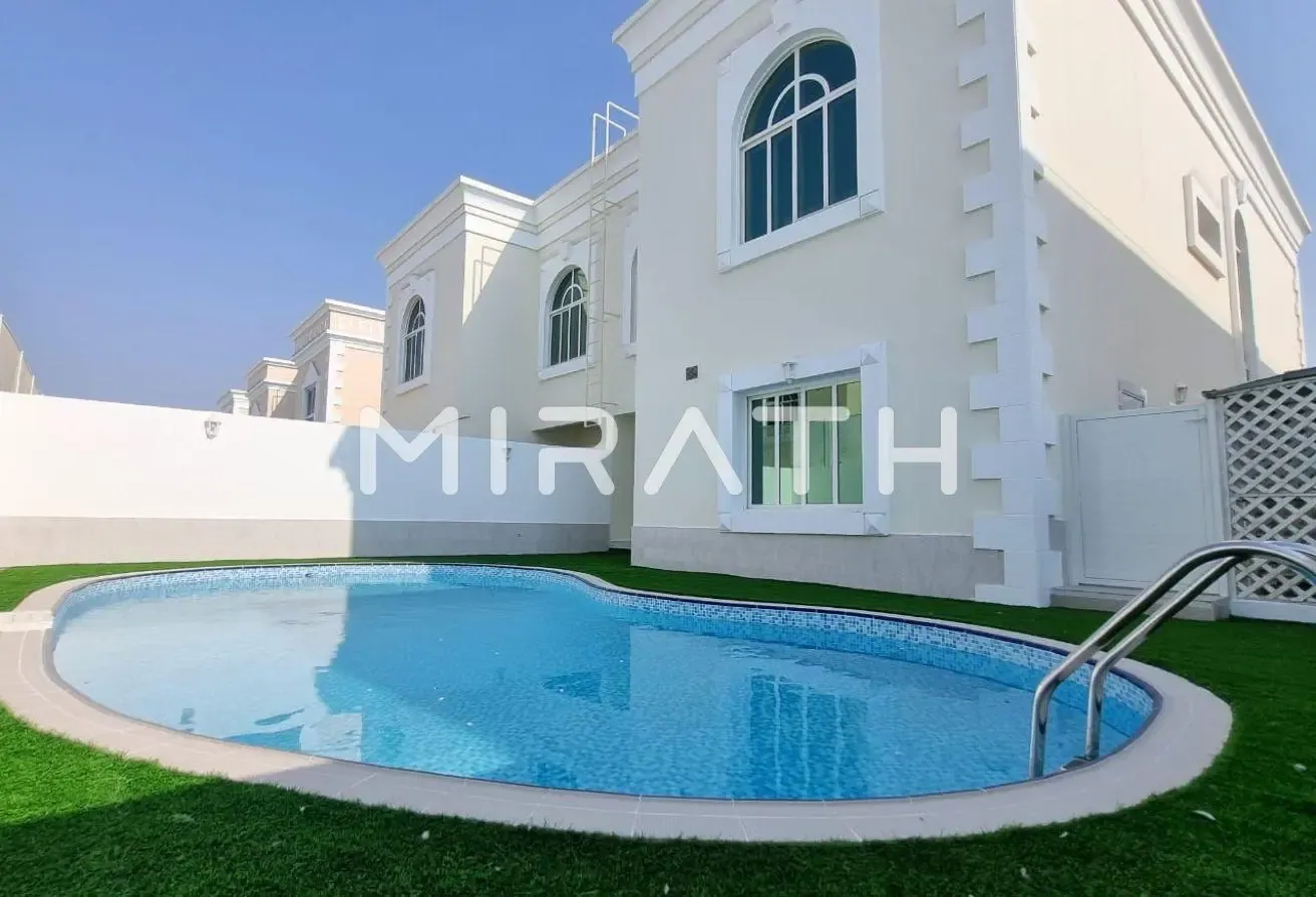 Beautiful Semi-attached Villa | Prvt Pool | Garden