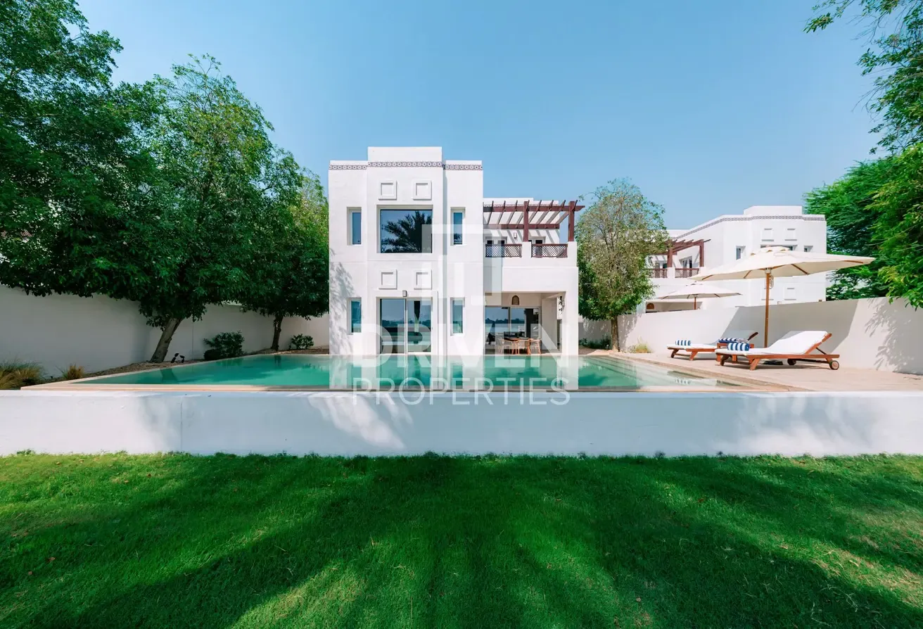 Exclusive | Private Pool | All Bills Included