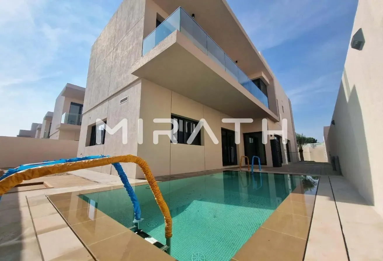 Modern Independent Villa | Private pool