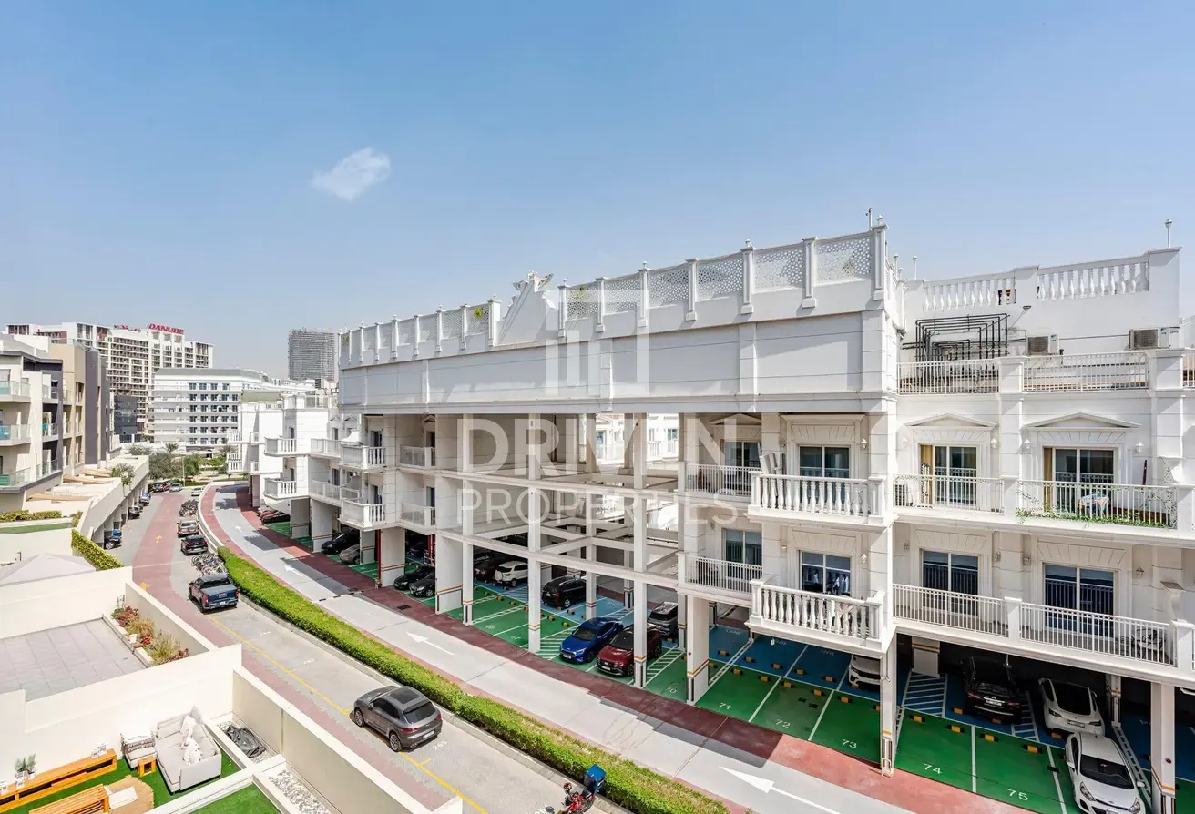 Spacious Layout | Fully Furnished | Vacant