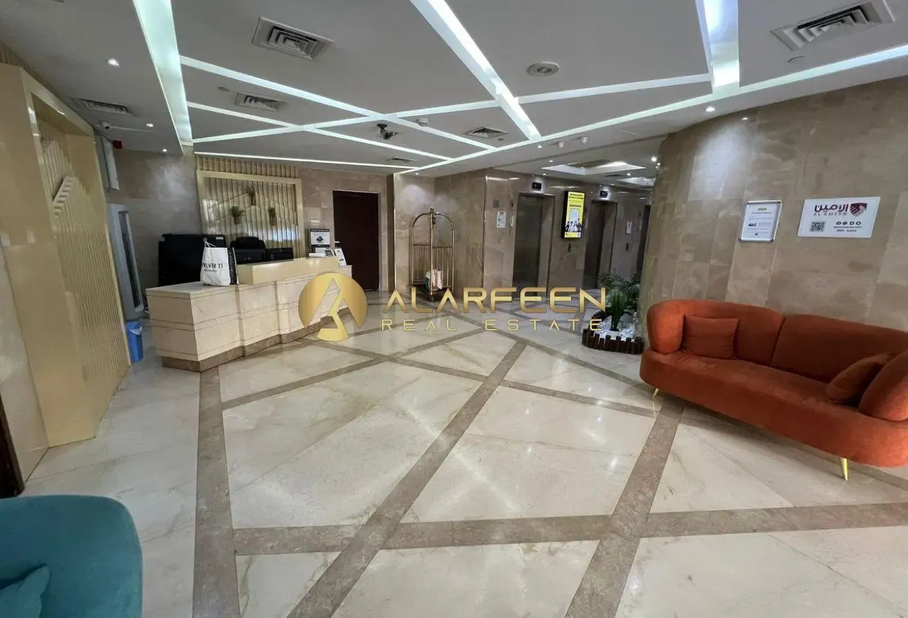 Unfurnished 1BR | Road Facing | Move In Ready