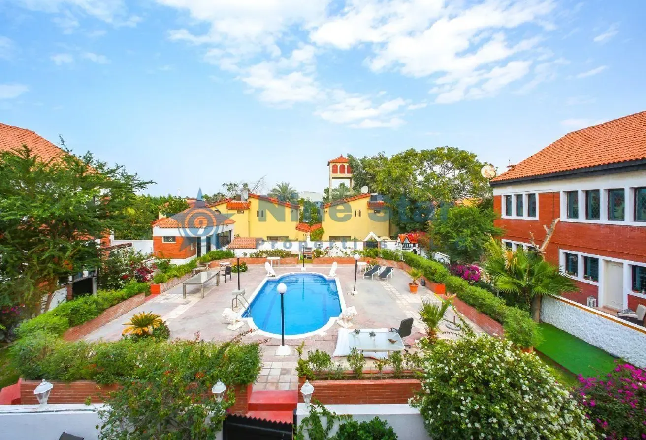 FULLY FURNISHED / LUXURY 4BR+MAID / READY TO MOVE