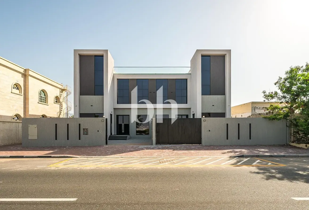 5BR Villa | Unfurnished | Next To CityWalk