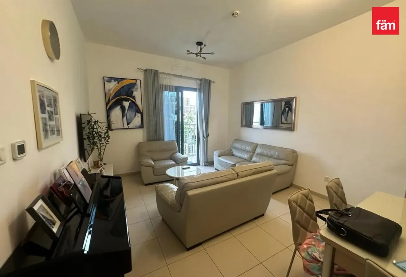 Bright Unit | Vacant Soon | Prime Location