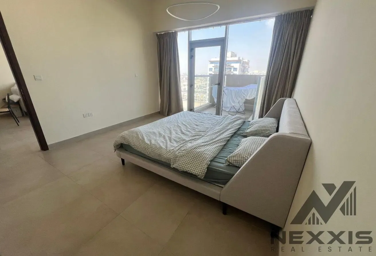 Upgraded – Fully furnished – New furniture